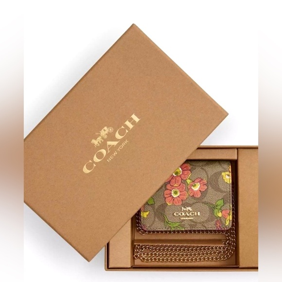 NWT COACH Boxed Mini Wallet On A Chain Floral Print Small White Flowers - Picture 1 of 6